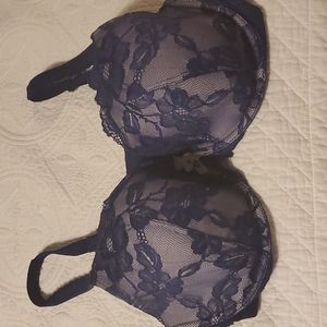 Victoria's Secret Navy Lightly Lined Lace Bra, Size 38D